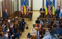 Spoločná tlačová konferencia prezidenta Ukrajiny P. Porošenka a ministra obrany USA J. Mattisa