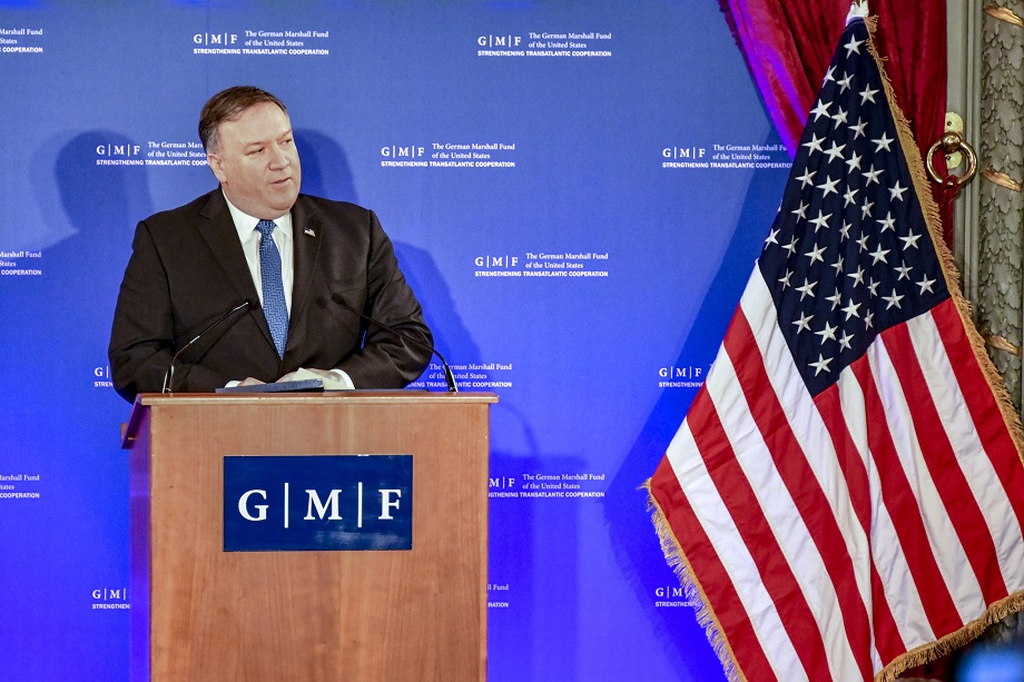 Prejav ministra zahraničných vecí USA M. Pompea o obnovení úlohy národného štátu