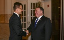 Tlačová konferencia ministra zahraničných vecí USA M. Pompea a ministra zahraničných vecí Maďarska P. Szijjartóa