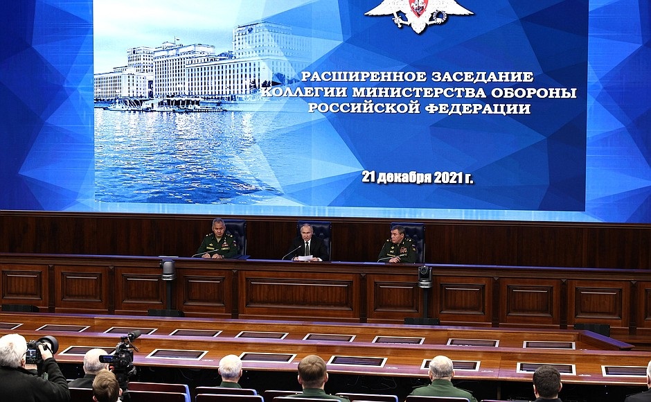 Prejav Putina na rozšírenom zasadnutí kolégia Ministerstva obrany Ruskej federácie
